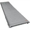 Tapis De Couchage Thermarest NeoAir XTherm MAX Vapor Regular -Meilleur Camping Magasin 1 13253 tr neoair xtherm max grey regular angle