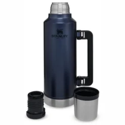 Bouteille Isotherme Stanley The Legendary Classic Bottle Nightfall 1,9L -Meilleur Camping Magasin 2 Large JPG The20Legendary20Classic20Bottle202.0qt20Nightfall 1