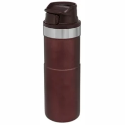 Tasse Isotherme Stanley The Trigger Action Travel Mug Wine 0,47L -Meilleur Camping Magasin 5 Large JPG Classic20Trigger Action20Travel20Mug2016oz20Wine