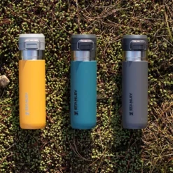 Tasse Isotherme Stanley The Quick Flip Grijs 0,7L -Meilleur Camping Magasin Stanley20 20The20GO20Quick Flip20Water20Bottle200.720L20 202420OZ20 20Lifestyle20Images20 204 1