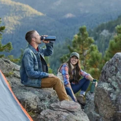 Mug Isotherme Stanley Classic Trigger Action Mug 2.0 Nightfall 0,47L -Meilleur Camping Magasin Stanley20 20The20Trigger Action20Travel20Mug20Lifestyle20Images20 201 3